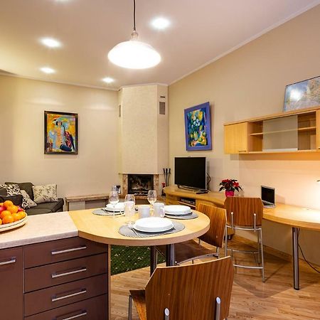 Kalnina Quiet Apartment In City Center Riga Dış mekan fotoğraf